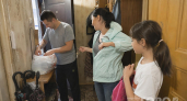 Откажитесь от привычных прихожих: новомодный способ хранения избавляет входную зону от тесноты