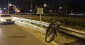На трассе М-8 в Ярославском районе пострадали двое подростков на питбайке