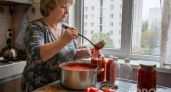 Стеклянные банки остались в прошлом: томаты отправляю в бутылки и храню всю зиму