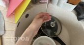 Вода стоит, из слива несет: 2 способа прочистить раковину без соды и неприятного запаха