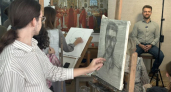 К 130-летию училища студенты Ярославля создали портреты артистов, врачей и священнослужителей