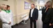Михаил Евраев оценил готовность поликлиники на Гоголя и Областной детской больницы