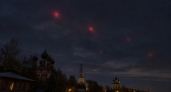 Над Угличем сняли красные огни, которые зависали и меняли направление