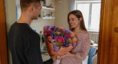 Львам - яркие герберы, Девам - строгие ирисы: какие цветы подарить каждому знаку на праздник