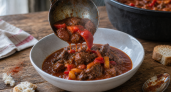 Добавляю 1 кусочек к мясу — и гуляш получается как в венгерской корчме: мягкий, густой и душистый