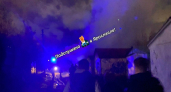 В Ярославле возле гипермаркета потушили пожар в трех гаражных боксах
