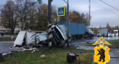 Водитель "ГАЗели" погиб в страшном столкновении с тягачом "Мерседес" в Ростове
