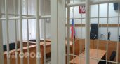 В селе под Переславлем отец и сын заплатили шесть тысяч за оскорбление соседки во дворе