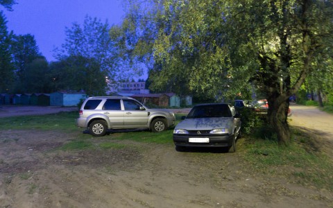 Где предпочитают парковаться ярославцы?