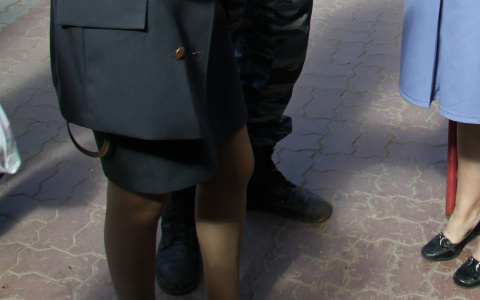 Сотрудницу полиции задержали по подозрению в занятии проституцией