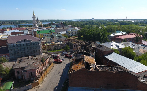 В Рыбинске ищут поджигателей, которые оставили 18 семей без крыши над головой