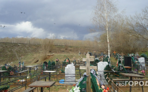 Кладбище под запретом: под Ярославлем не разрешают проводить похороны