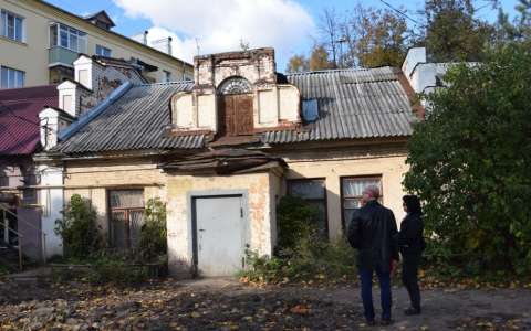 Пытались уничтожить: Флигелям усадьбы Вахрамеева в Ярославле присвоен статус памятников