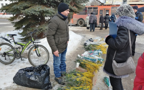 "Никаких цветов": кому испортили 8 марта в Ярославской области