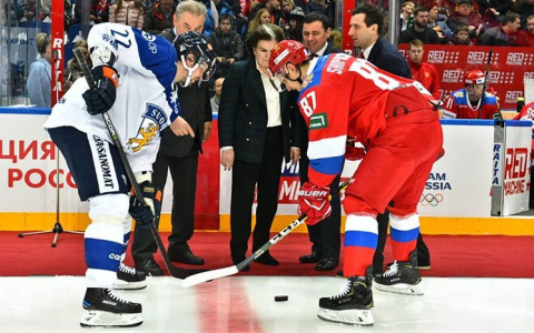 Легенды советского хоккея выйдут на лед в Ярославле: состав звездной команды