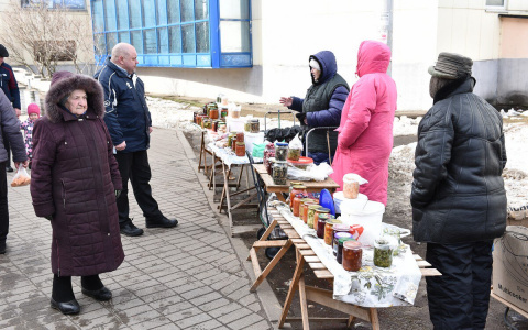Слезы торговки: бабушек с соленьями прогнали с улиц Ярославля