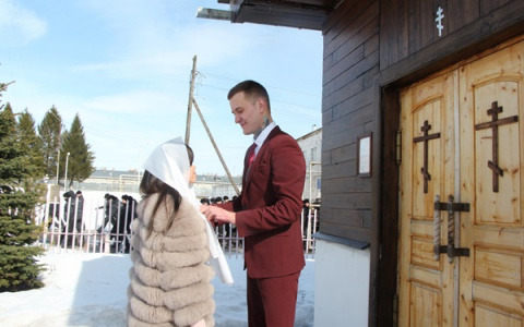 Романтичный рекорд: в колонии  Ярославской области сыграли сразу восемь свадеб