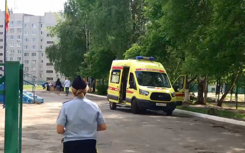 Школьница умерла на ЕГЭ: о страданиях детей рассказали ярославцы