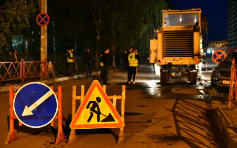 "По ямам трудно добираться скорой": власти о ремонте подъезда к областной больнице в Ярославле