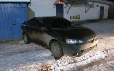 Снес гаишника открытой дверью: подробности ДТП под Ярославлем