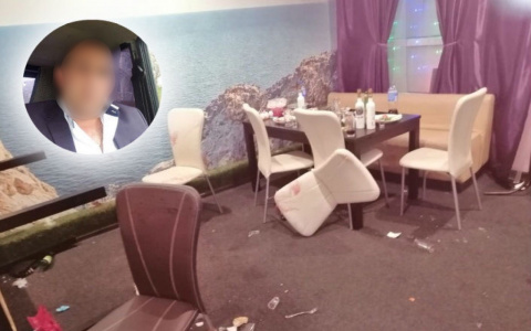 «Ударил стулом по голове»: Дед Мороз и Снегурочка устроили драку в кафе Ярославля