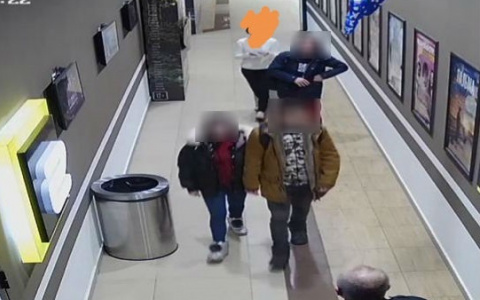 Разнесли торговый центр: ярославских парней призывают сдаться