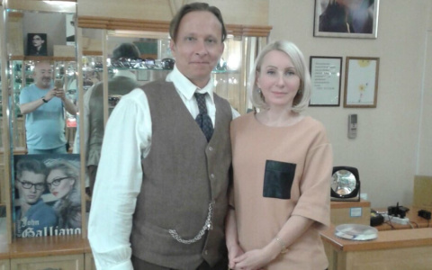 «Они приходят ко мне сами»: какие звезды в жизни, рассказала продавец из Ярославля