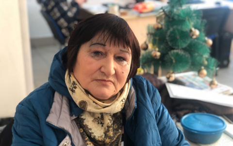 «Разбили голову и облили щами»: ярославна рассказала, как ее избивают дочери