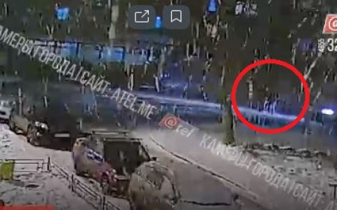 Не успели даже крикнуть: иномарка сбила двух человек на переходе в Рыбинске