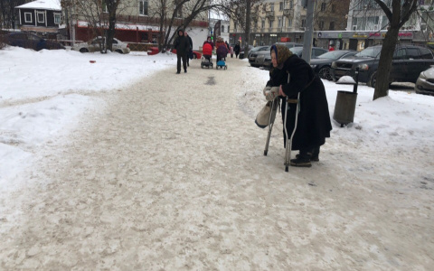 Обидел бабушку с палочкой: ярославцы предупреждают о циничных аферистах в Брагино