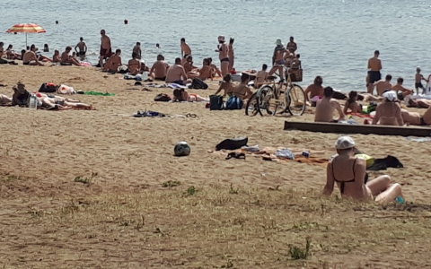 Будет дикий шторм: когда не стоит ехать на море, рассказали ярославцам