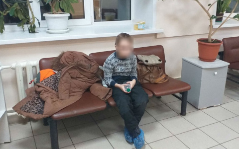 "Повезло, что живы": семилетку с травмой мозга отказались госпитализировать без мамы в Ярославле
