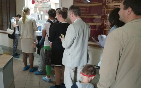 Пятичасовые очереди в 300 человек: льготные рецепты ярославцы будут получать по-новому