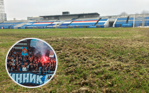 Вместо поля- тренажерка: матч Кубка России по футболу сорвали в Ярославле