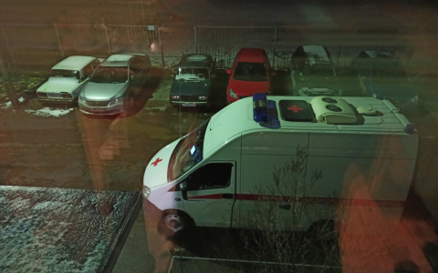 Хрип жертвы испугал убийцу: в общежитии Рыбинска растерзали женщину