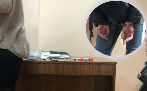 Вместо лица сына – тату: тяжелобольную девушку взяли под арест в Ярославле