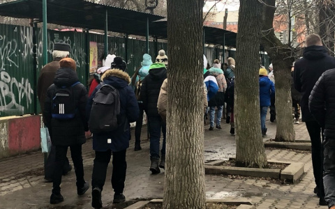 Рекомендация Минпросвещения: школы Ярославля хотят перевести на дистанционное обучение из-за коронавируса