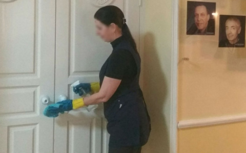 Ультрафиолетовые излучатели и дезинфекция: в Волковском театре объявили войну коронавирусу