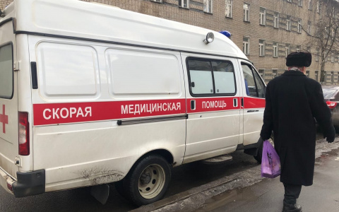 "Уговорили домой подкинуть": роковая история "скорой" помощи в Ярославле