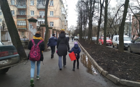 Экстренное совещание: школы и ВУЗы готовятся к дистанционному обучению в Ярославле