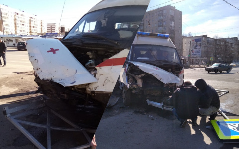 "Пациент был тяжелый": скорая разбилась на "проклятом" перекрестке в Ярославле