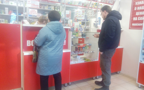 Антисептики сметают с полок: врач из Ярославля рассказал, как сделать их на дому