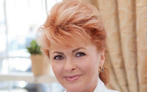 Скандал в сети: заммэра Ярославля вышла на работу после заграничной поездки