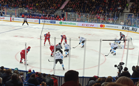 «Локомотив» может сменить тренера из-за раннего вылета в плей-офф