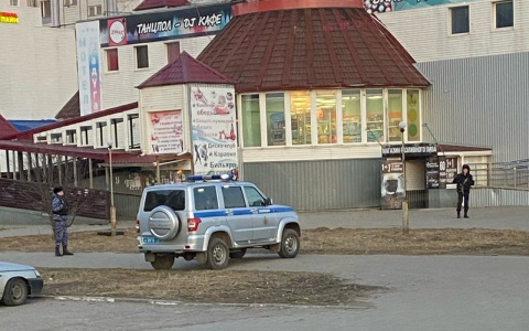 "Похоже, здесь граната": полиция оцепила торговый центр в Брагино