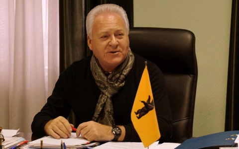 "Пойду хоть на завод": экс-губернатор Анатолий Лисицын ищет новую работу