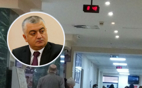 100 тысяч масок купил для больницы житель Ярославской области