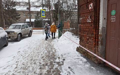 Кровавый череп напугал прохожих: страшная находка возмутила ярославцев