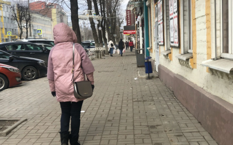 Сидим дома весь апрель: кому оплатят больничный в Ярославле