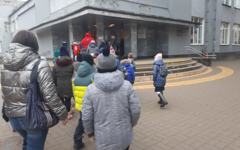 Как будут платить зарплату бюджетникам: ответ Министра просвещения